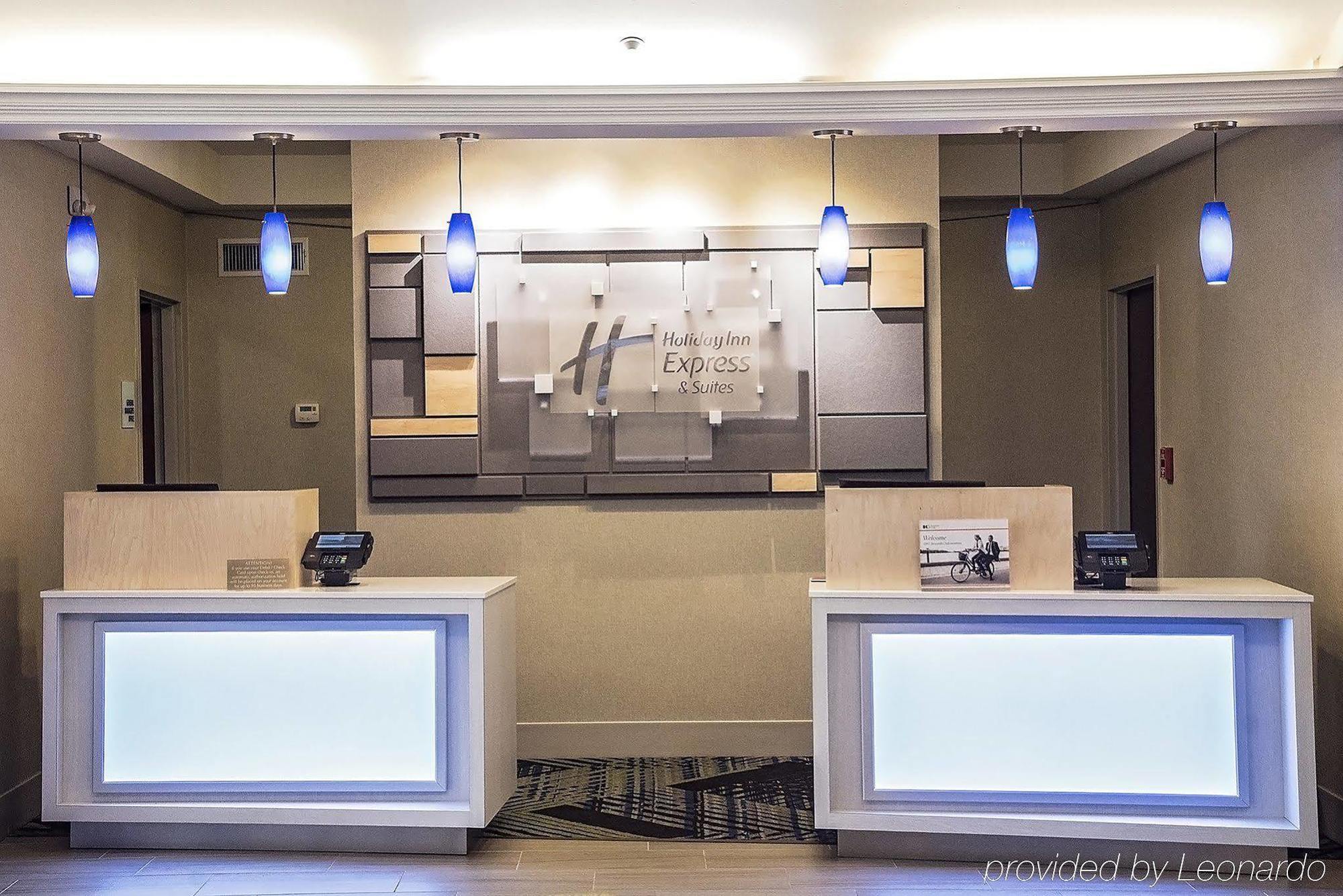 Holiday Inn Express & Suites Alexandria, An Ihg Hotel Eksteriør bilde